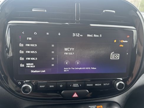 Certified 2023 Kia Soul S image 25