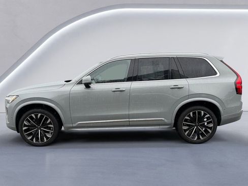 New 2026 Volvo XC90 B6 Plus image 6