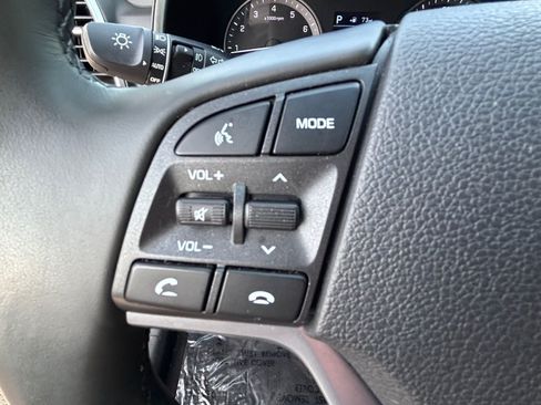 Used 2020 Hyundai Tucson Limited w/ Cargo Package FWD image 24