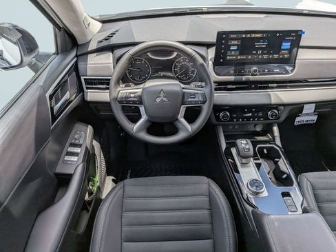 New 2026 Mitsubishi Outlander Trail Edition AWD/4WD image 14