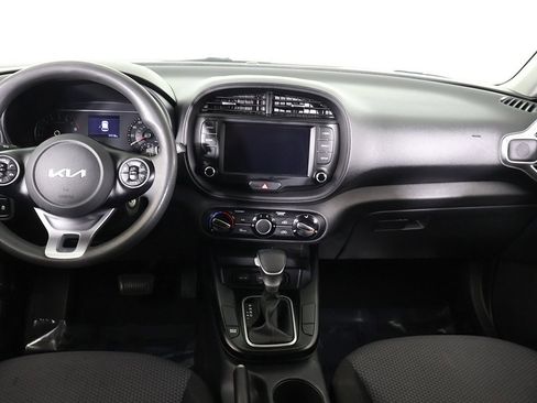 Used 2022 Kia Soul LX w/ Technology Package image 32