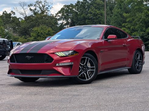 Used 2021 Ford Mustang GT Premium RWD image 4