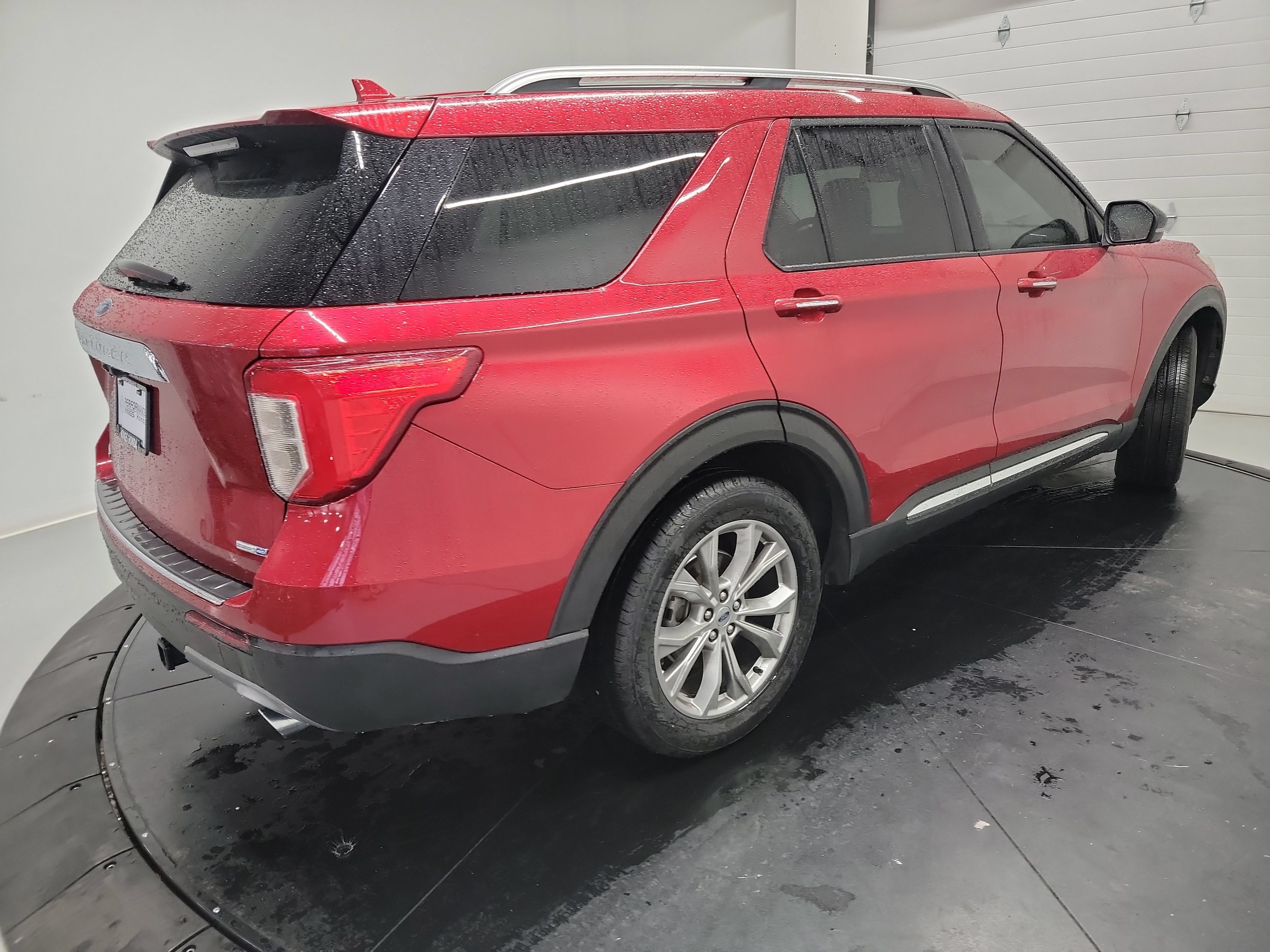Used 2020 Ford Explorer Limited AWD/4WD image 9