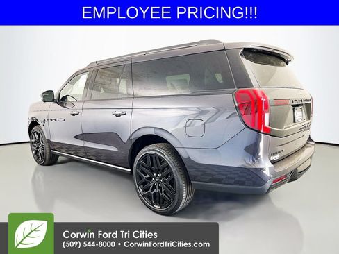 New 2026 Ford Expedition Max Platinum w/ Stealth Performance Package AWD/4WD image 12