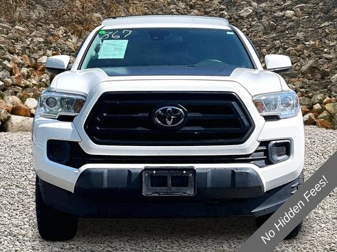 Used 2021 Toyota Tacoma SR w/ SR Convenience Package AWD/4WD image 3