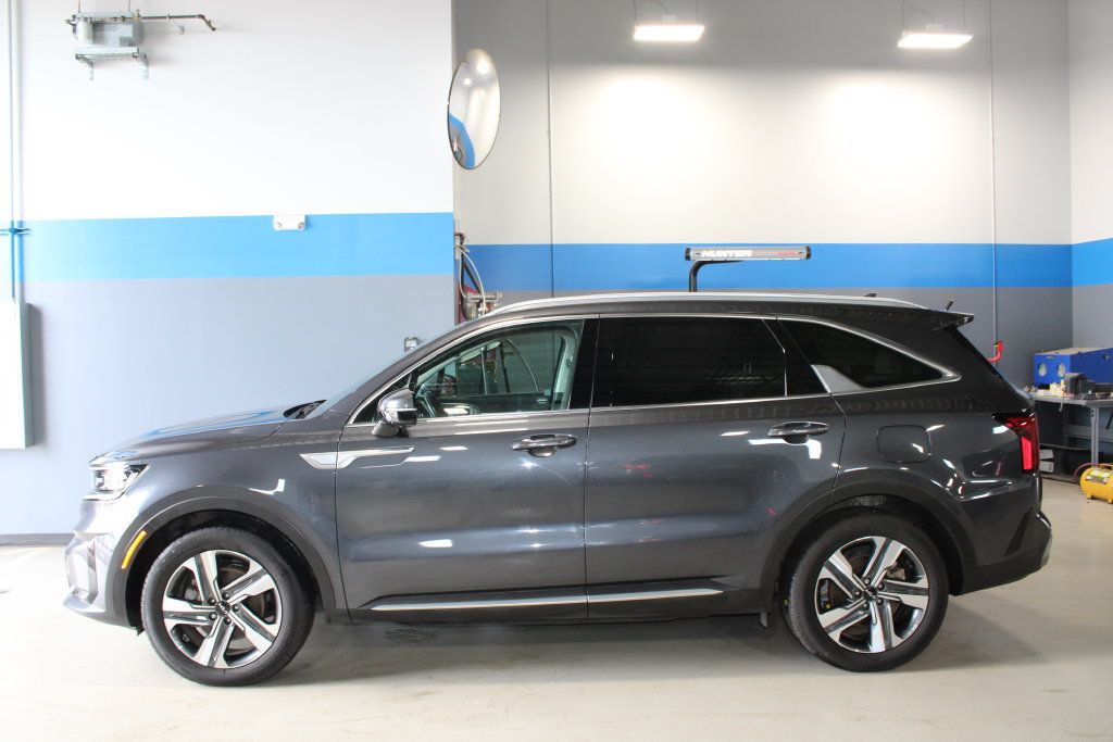 Used 2023 Kia Sorento SX Prestige AWD/4WD image 10