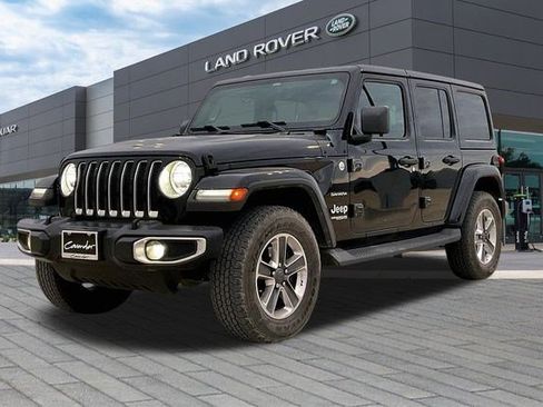 Used 2019 Jeep Wrangler Unlimited Sahara image 1