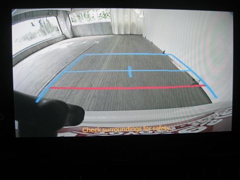 Certified 2023 Toyota Corolla SE image 18