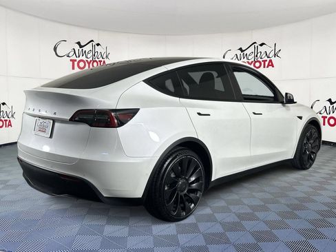 Used 2021 Tesla Model Y Long Range AWD/4WD image 8