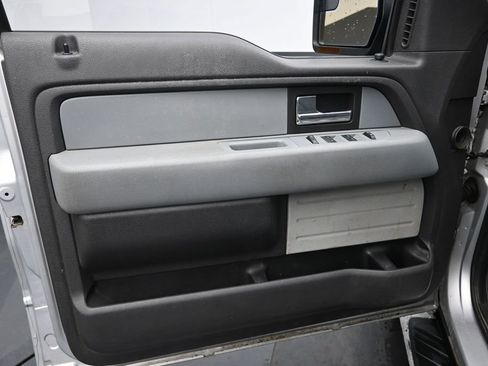 Used 2013 Ford F150 XLT w/ Luxury Equipment Group AWD/4WD image 17