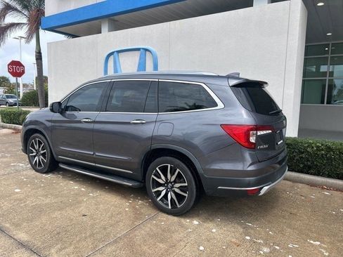 Used 2021 Honda Pilot Touring image 6