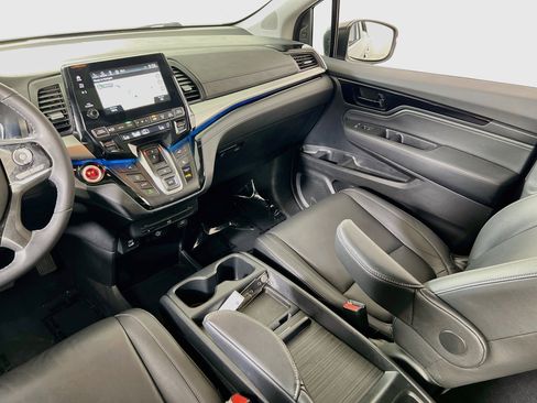 Used 2023 Honda Odyssey Touring image 24