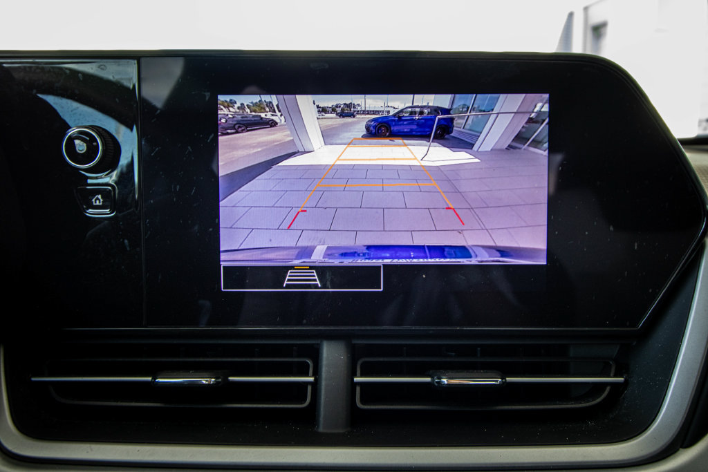 Used 2024 Chevrolet Trax LS FWD image 40