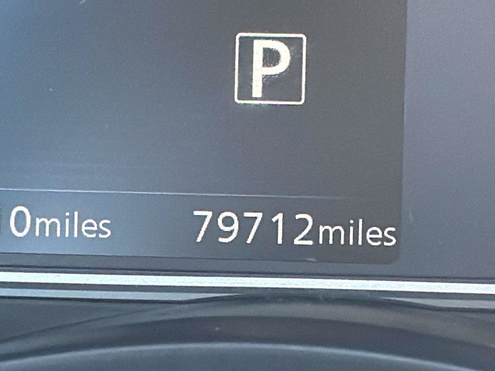 Used 2019 Nissan Kicks S FWD image 38