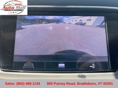 Used 2021 Buick Enclave Premium w/ Sun and Sites Package AWD/4WD image 22