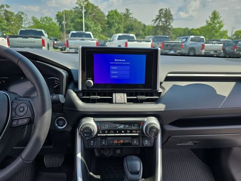 Used 2023 Toyota RAV4 XLE w/ Convenience Package AWD/4WD image 23