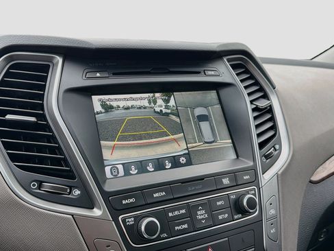 Used 2018 Hyundai Santa Fe Sport w/ 2.4L Tech Package 04 FWD image 18