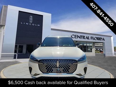 New 2025 Lincoln Aviator Black Label AWD/4WD image 7