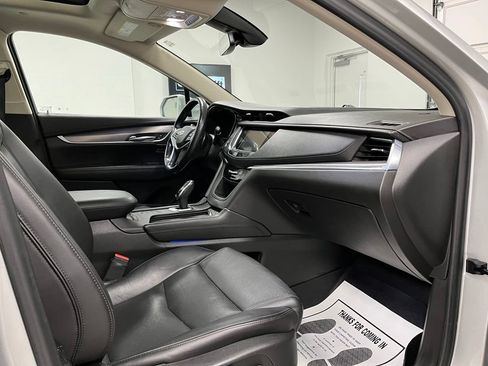 Used 2019 Cadillac XT5 Premium Luxury AWD/4WD image 54