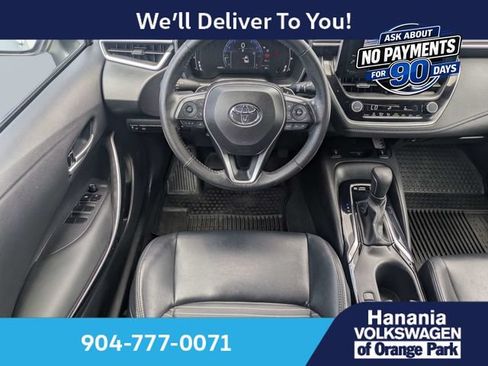 Used 2024 Toyota Corolla XSE FWD image 17