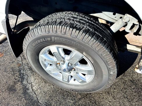 Used 2014 Ford F150 XLT w/ Equipment Group 302A Luxury image 23