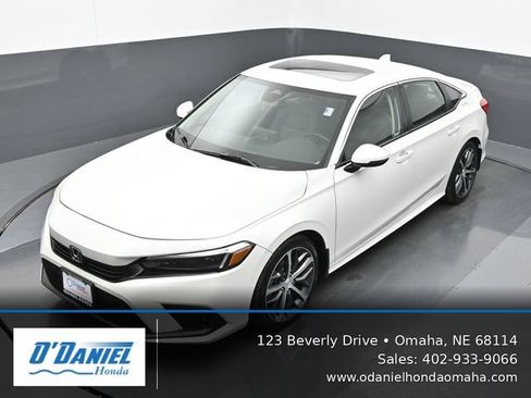 Used 2022 Honda Civic Touring image 21