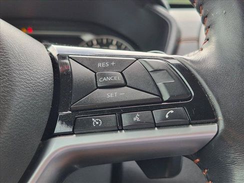 Used 2021 Nissan Altima 2.5 SR FWD image 12