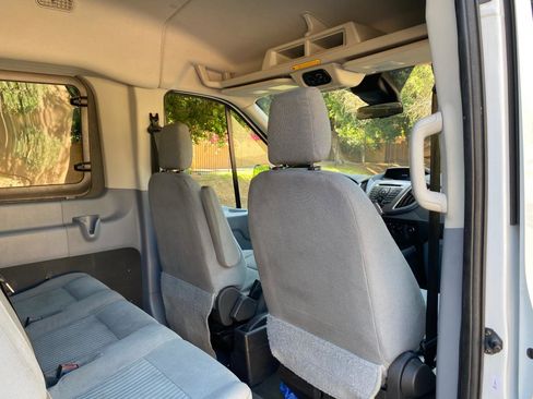 Used 2015 Ford Transit 350 XLT RWD image 35