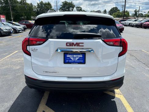 Used 2021 GMC Terrain SLE w/ Driver Convenience Package FWD image 5