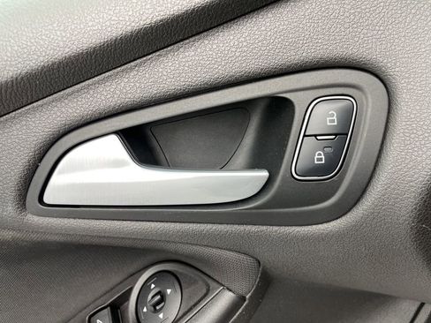 Used 2017 Ford Focus SE image 21