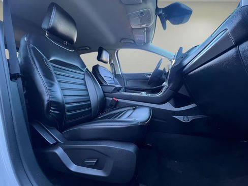 Used 2023 Ford Edge SEL image 28