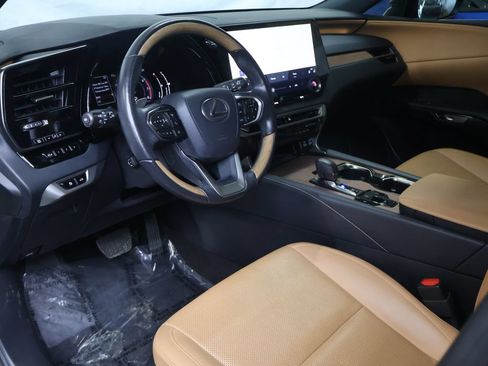 Used 2024 Lexus RX 350 Premium w/ Accessory Package (Z1) FWD image 17