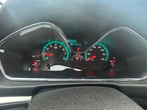 Used 2017 Chevrolet Traverse LT image 8