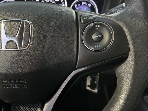 Used 2022 Honda HR-V LX image 21