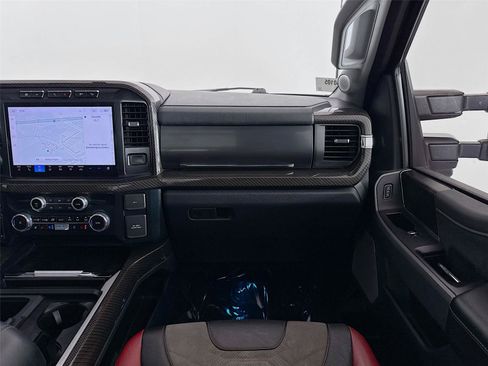 Used 2023 Ford F250 Lariat w/ Lariat Ultimate Package AWD/4WD image 27