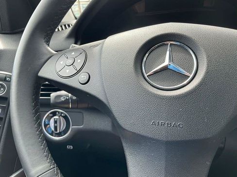 Used 2011 Mercedes-Benz GLK 350 4MATIC image 20