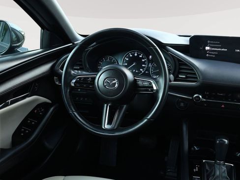 Used 2024 MAZDA MAZDA3 s FWD image 25
