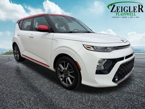 Used 2020 Kia Soul GT-Line FWD image 10