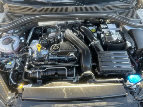 Used 2025 Volkswagen Jetta SE image 34