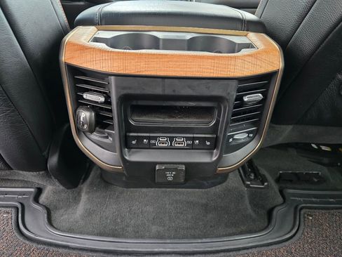 Used 2023 RAM 1500 Limited w/ Trailer Tow Group image 18