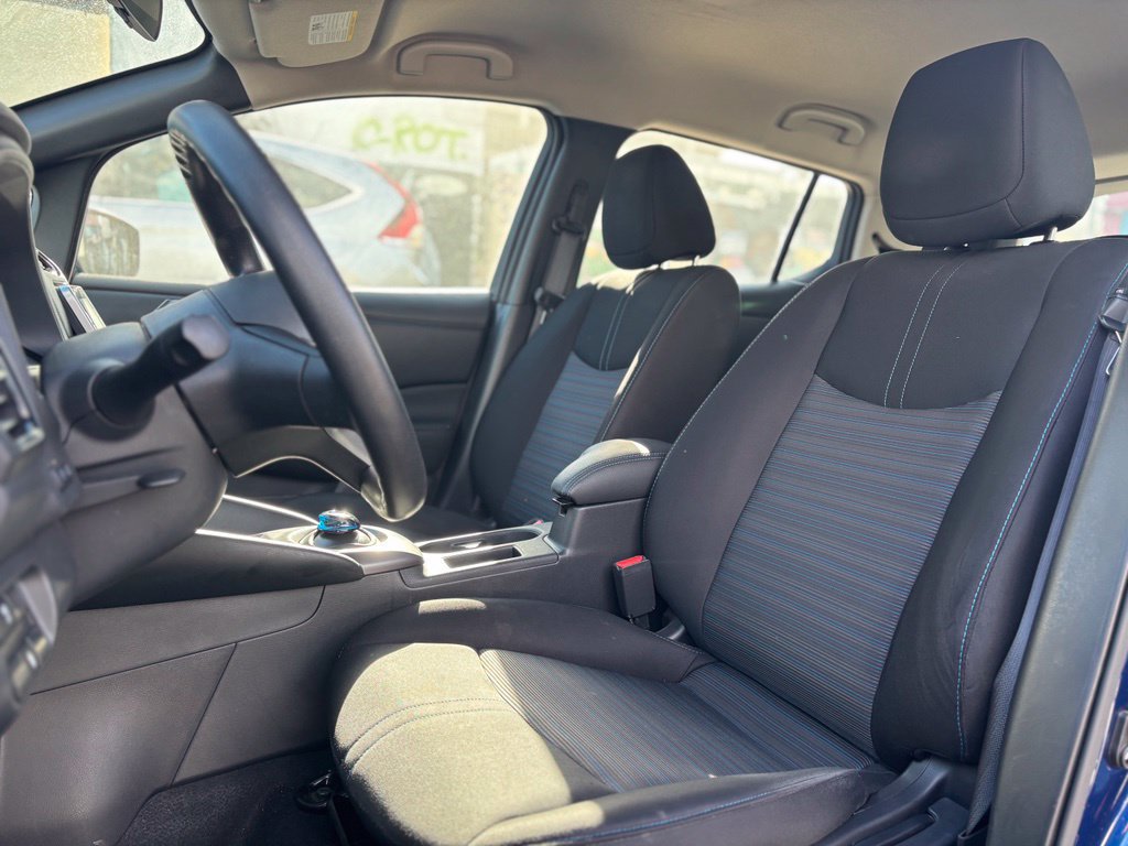 Used 2023 Nissan Leaf S FWD image 8