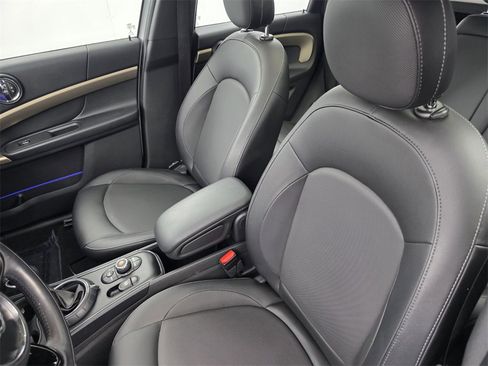 Used 2017 MINI Cooper Countryman image 11