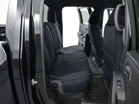 Used 2023 Nissan Frontier SV w/ Midnight Edition Package image 29