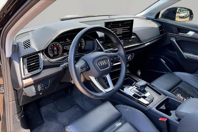 Used 2024 Audi Q5 2.0T Premium Plus AWD/4WD image 13