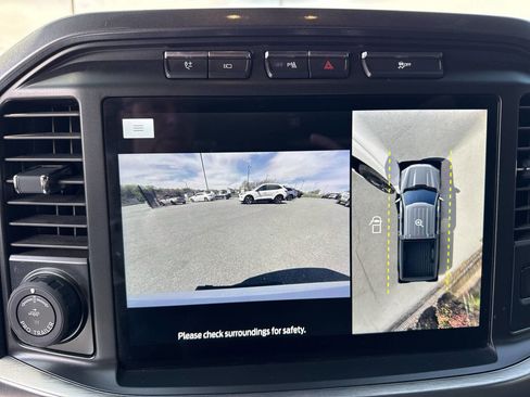 Used 2023 Ford F150 Lariat w/ Equipment Group 502A High image 38