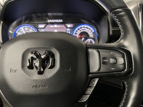 Used 2022 RAM 1500 Limited w/ Body-Colour Bumper Group image 34
