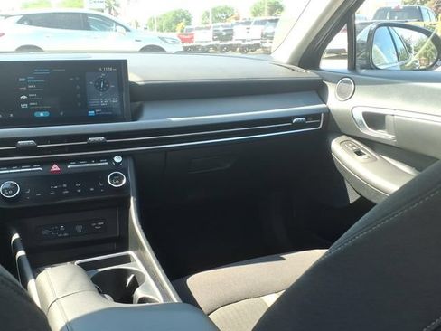 Used 2024 Hyundai Sonata SEL FWD image 13