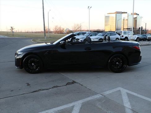 Used 2022 BMW M4 xDrive Competition image 3