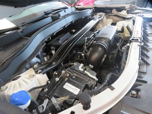 Used 2020 Ford Explorer Limited AWD/4WD image 54