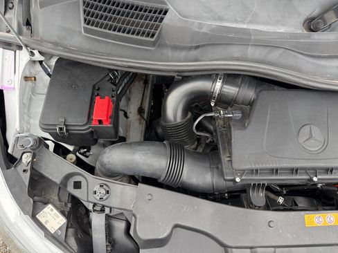 Used 2019 Mercedes-Benz Metris w/ Driver Comfort Package image 10